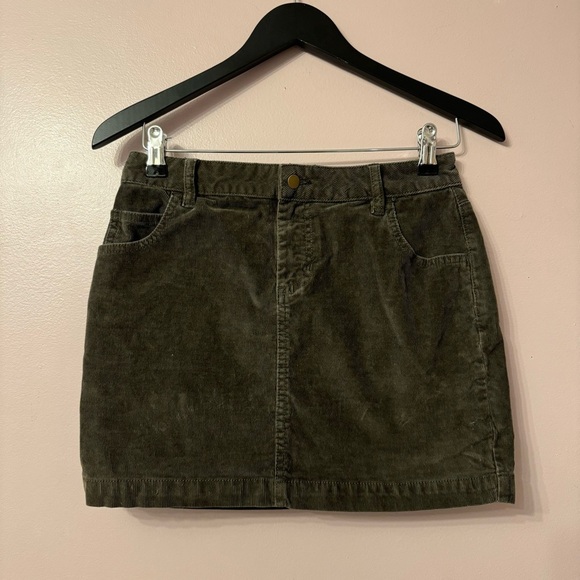 Urban Outfitters BDG Corduroy Mini Skirt Green Women Size 0 - Picture 1 of 5